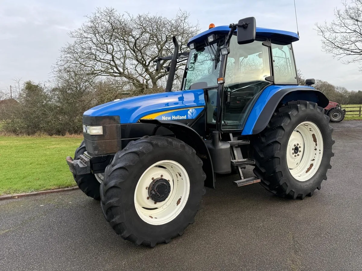 New Holland TM 130 - Image 3