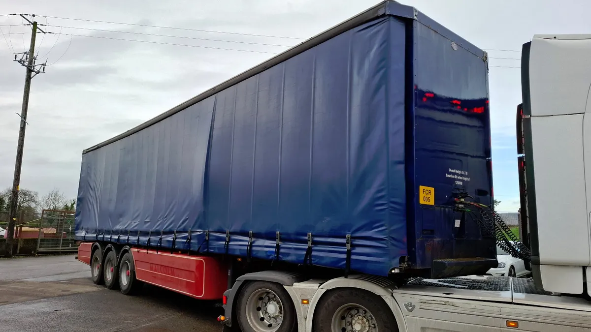 2009 Cartwright Curtain Side Trailer 4.47 metre - Image 1