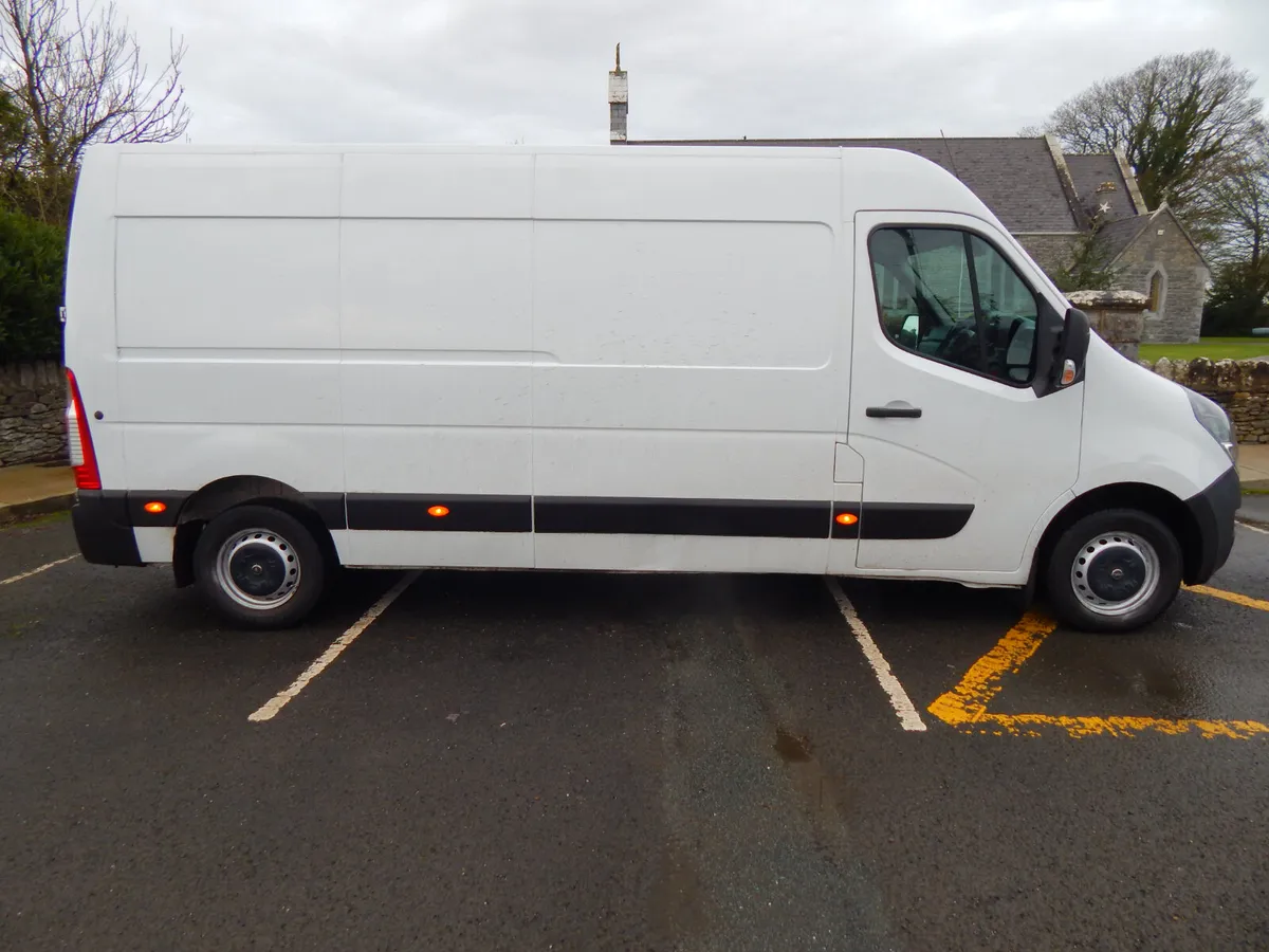 Opel Movano 2020 2.3 dci mwb - Image 1