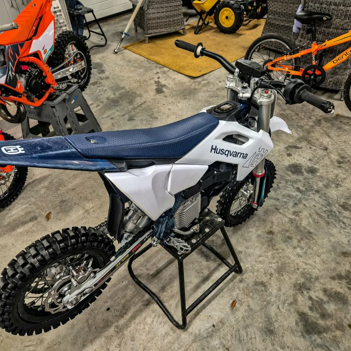 Electric kids Motorcross Bike - Image 4