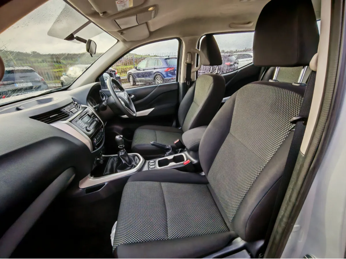 NISSAN NAVARA ACENTA DCI SHR DCB - Image 3