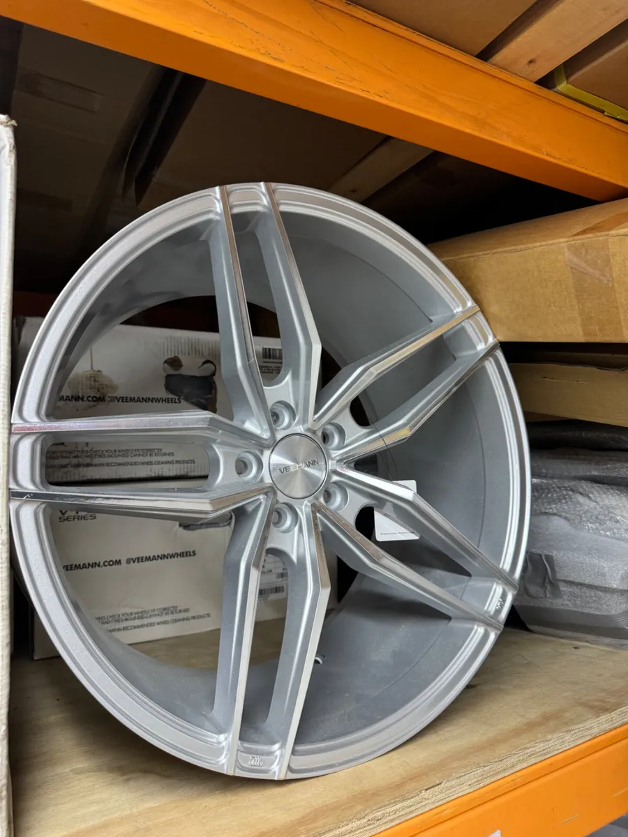 20” veemann 5x112 alloy 10” all round