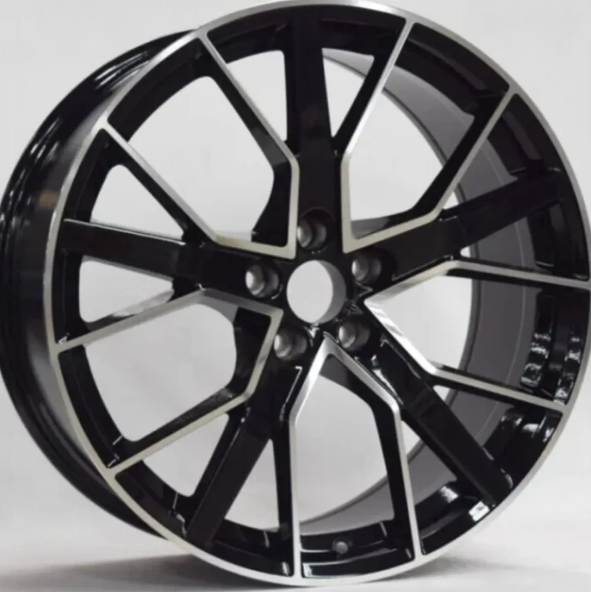 20” rs6D black / polished 5x112