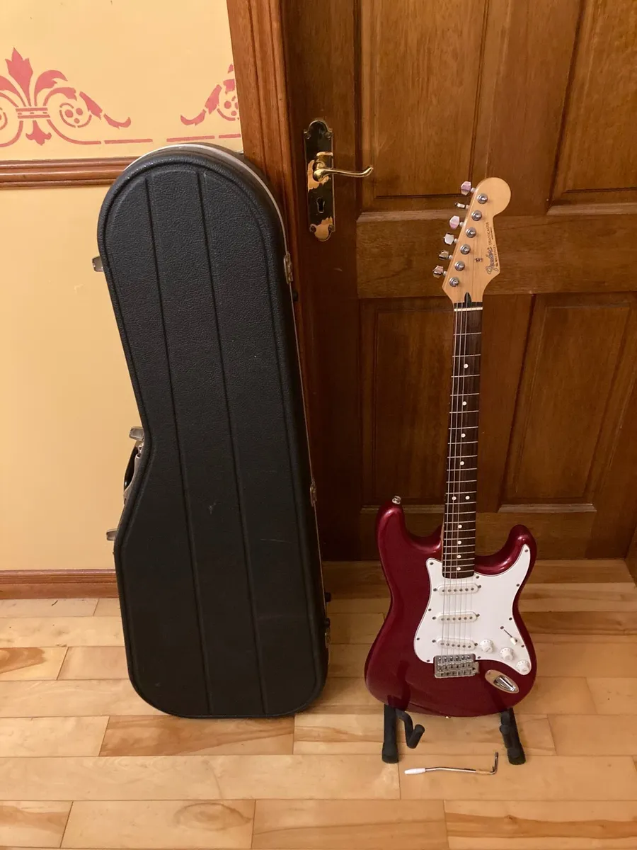 Fender Stratocaster - Image 1