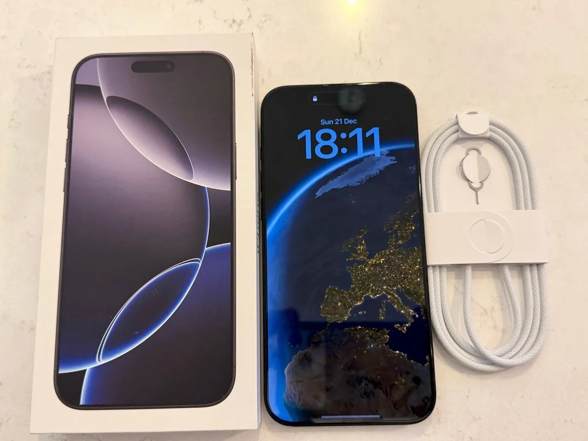 iPhone 16 pro max 256 Unlocked - Image 2
