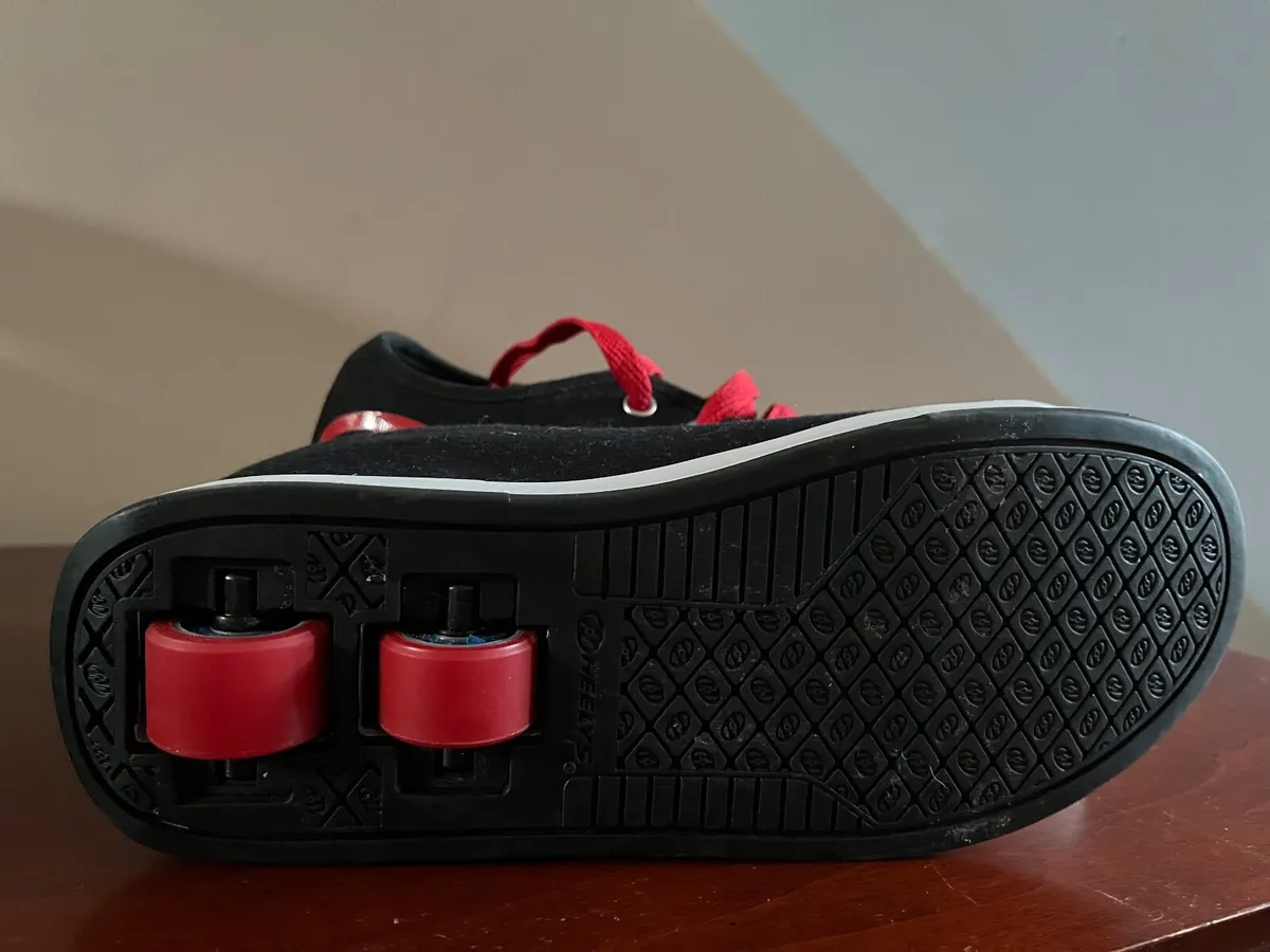 Heelys runners - Image 2