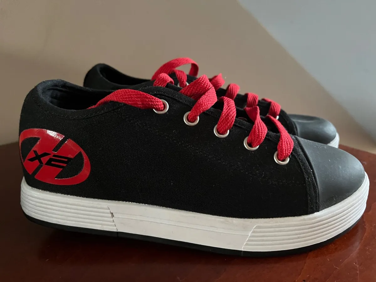 Heelys runners - Image 3