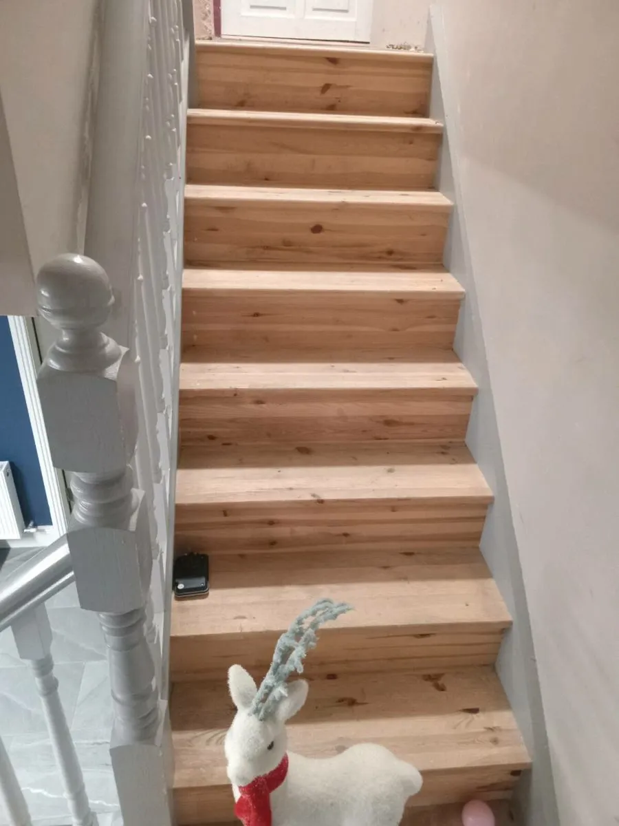 Timber stairs - Image 2
