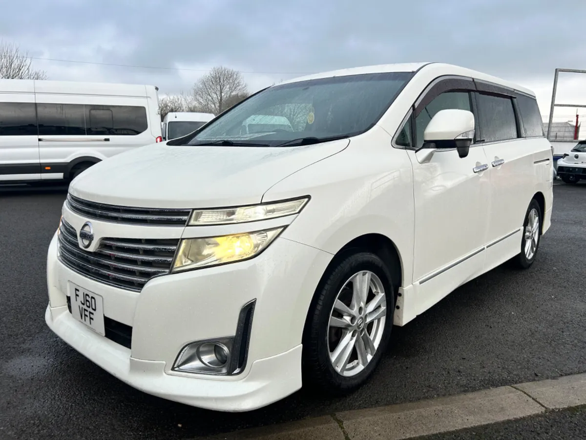 2011 Nissan Elgrand - Image 1