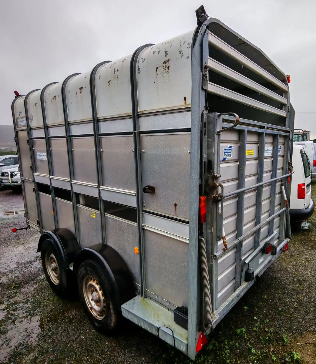 Ifor Williams Trailer with decks - Image 4