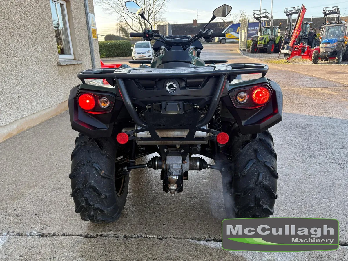 2023 Can-Am 570 Quad Bike - Image 4
