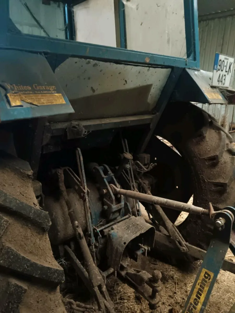Ford 4610. - Image 3