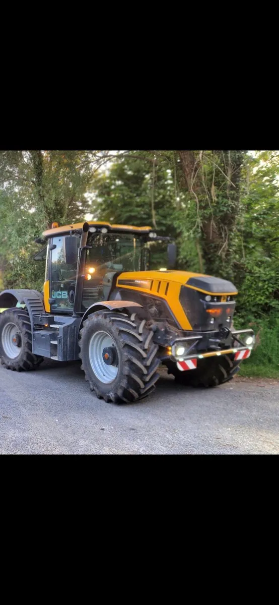 Fastrac 4220 - Image 1