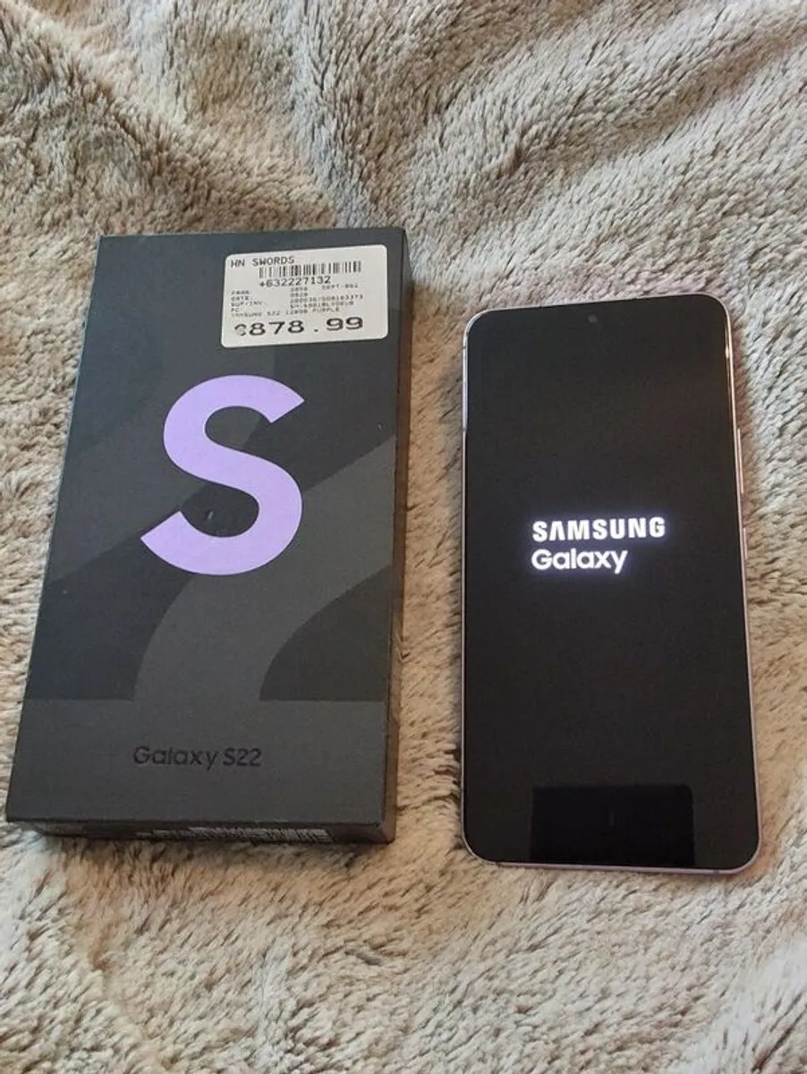 Samsung S22 - Image 2