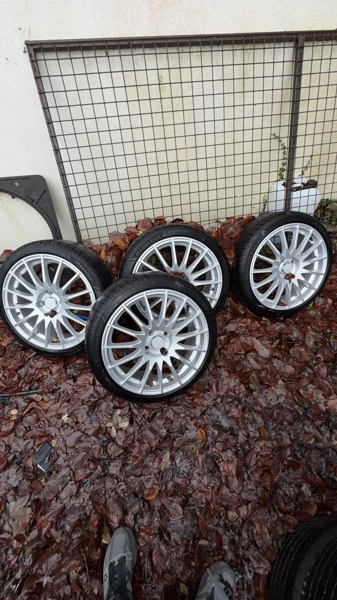 ford wildtrac Nissan Navara alloys tyres - Image 3