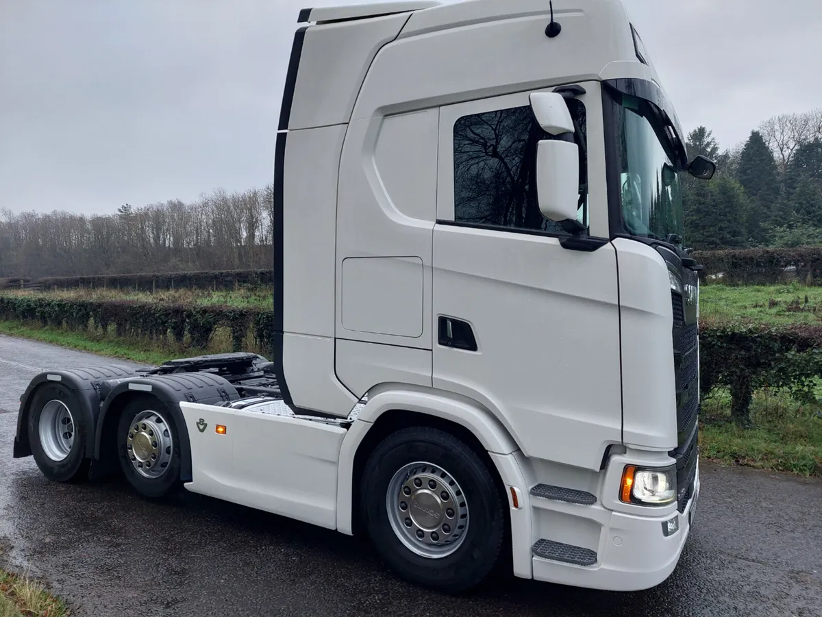 SCANIA S580 V8 - Image 2