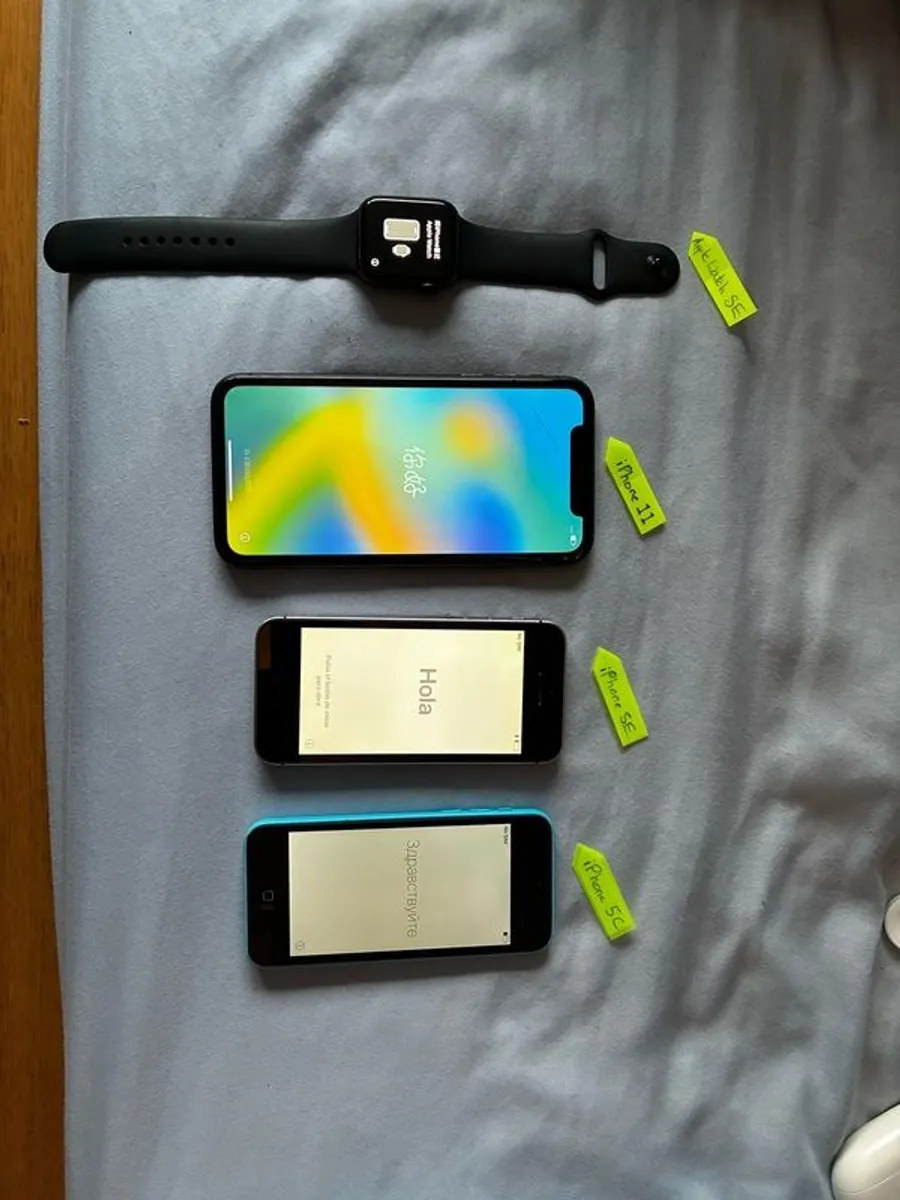 5 iPhones (11-5C) and an Apple Watch SE - Image 4