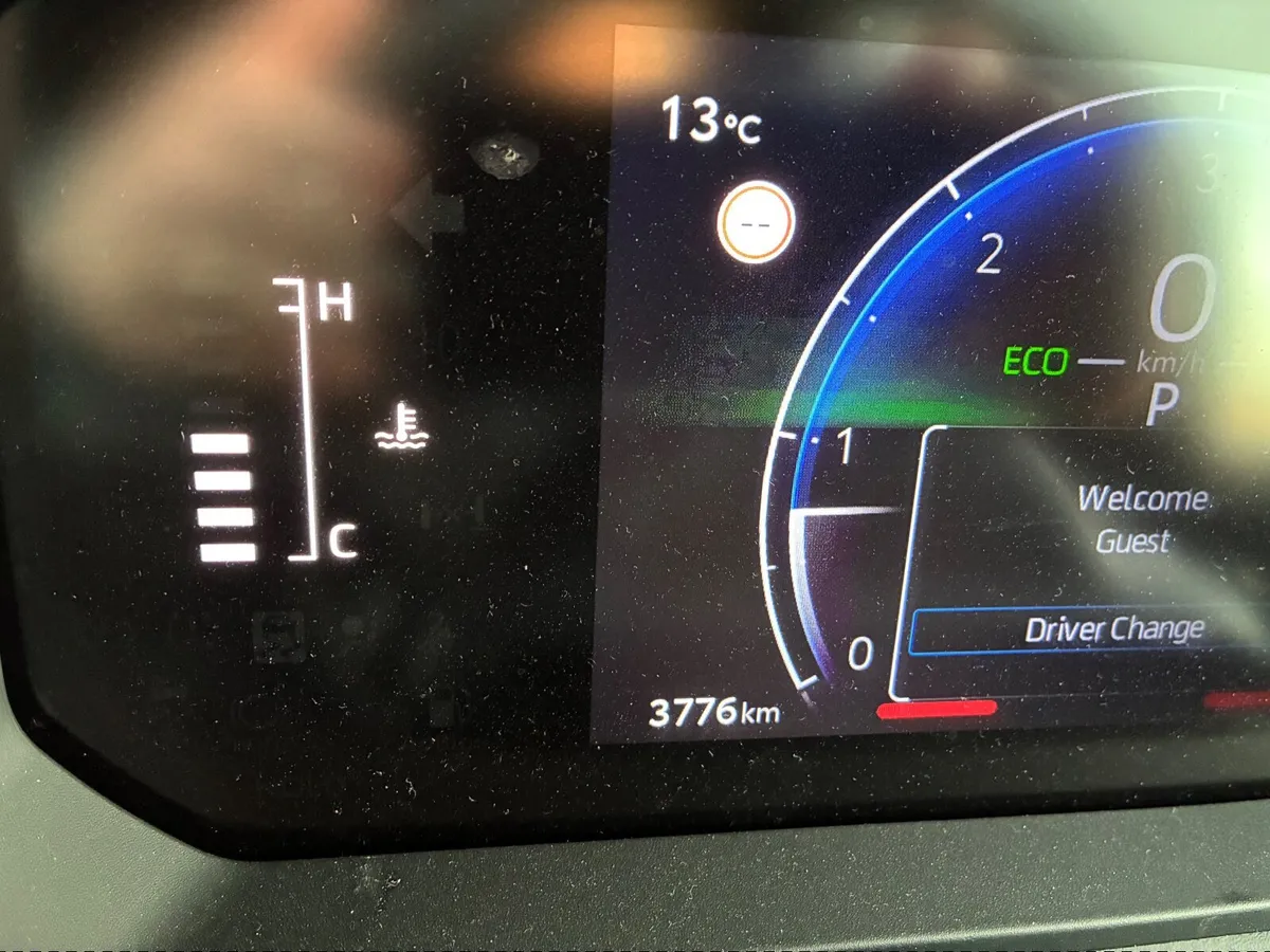 New model  Toyota Land Cruiser 2025 - Image 3