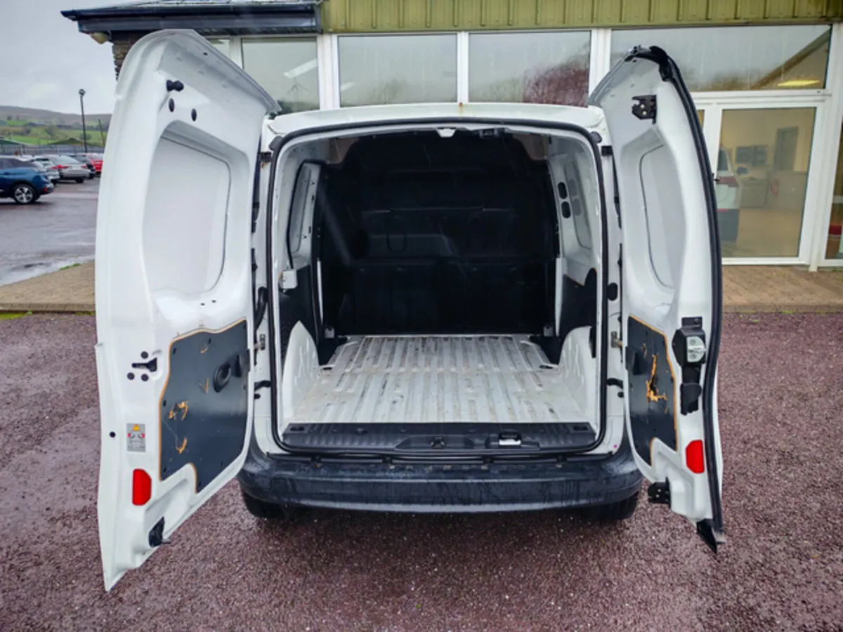 2019 RENAULT KANGOO ML19 ENERGY DCI 75 BUSI BUSINE - Image 4