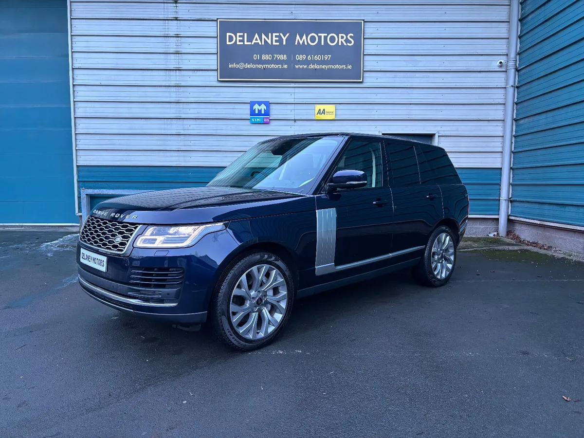 212 Range Rover Vogue N1 2 Seat Commercial Van - Image 1