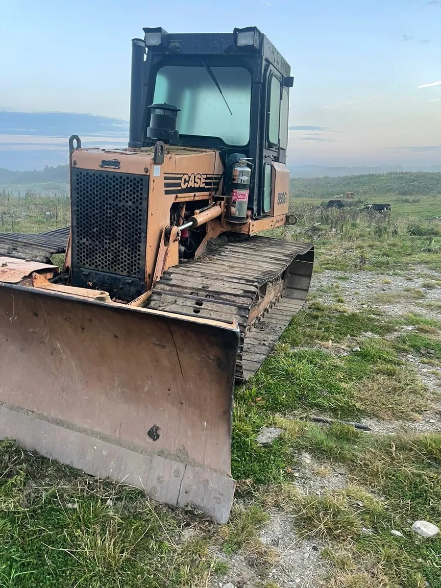 Case 850G long track dozer 6 way blade - Image 1