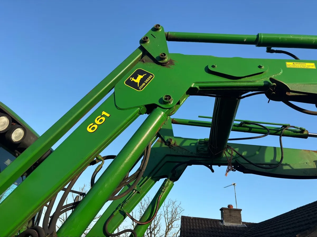 05,JOHN DEERE 6220 c/w JD LOADER - Image 2