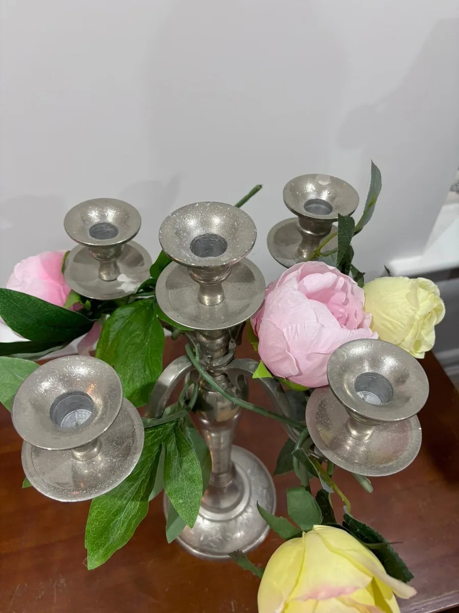 Wedding Accessories - Image 3