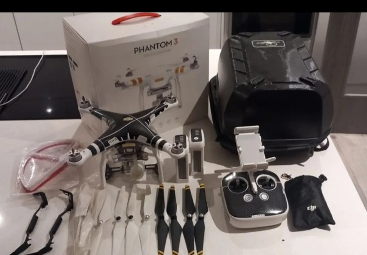 Drone DJI Phantom 3 Pro 4k - Image 1
