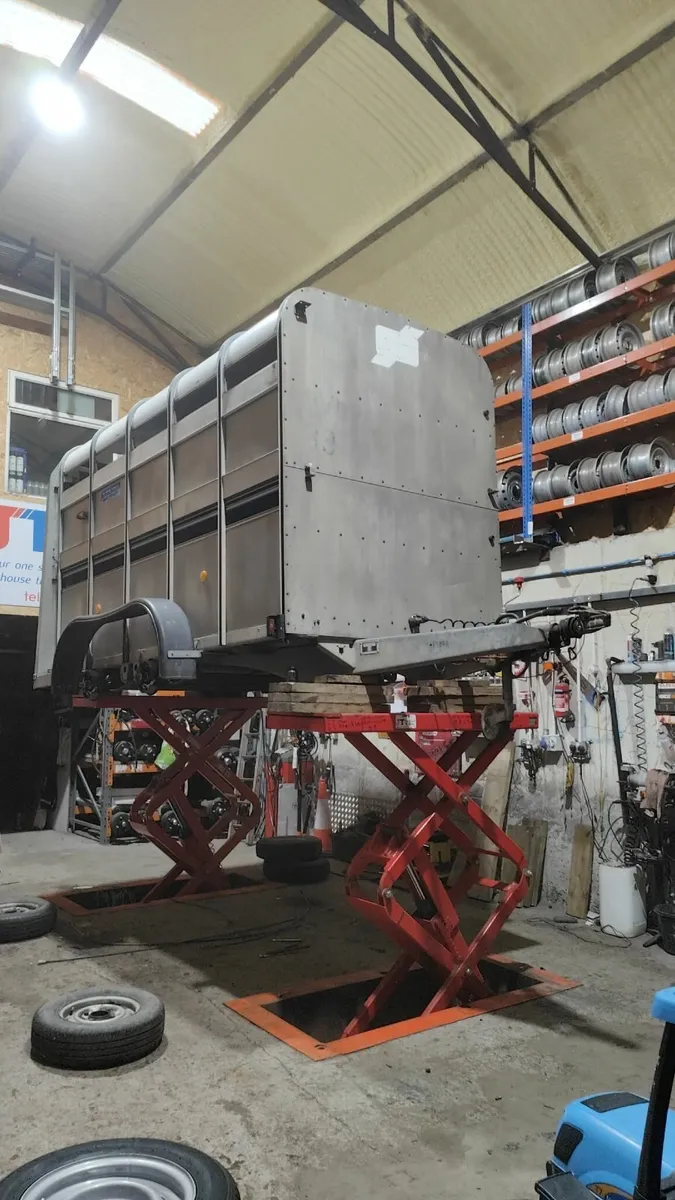 Trailer servicing & repairs - Image 2