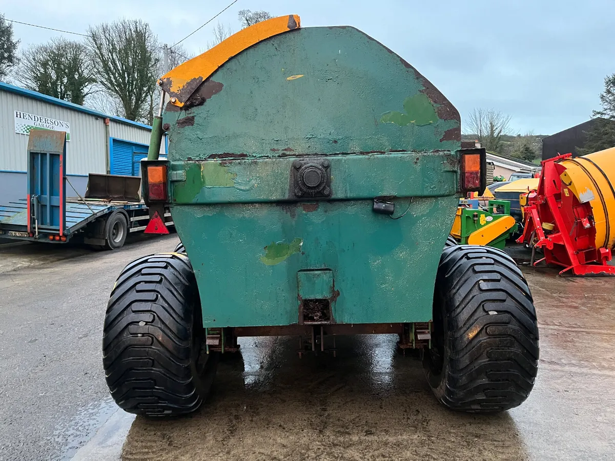 Double axel Fraser dung spreader - Image 3