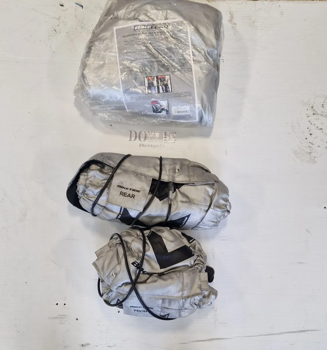 Tyre warmers New and Used - Image 1