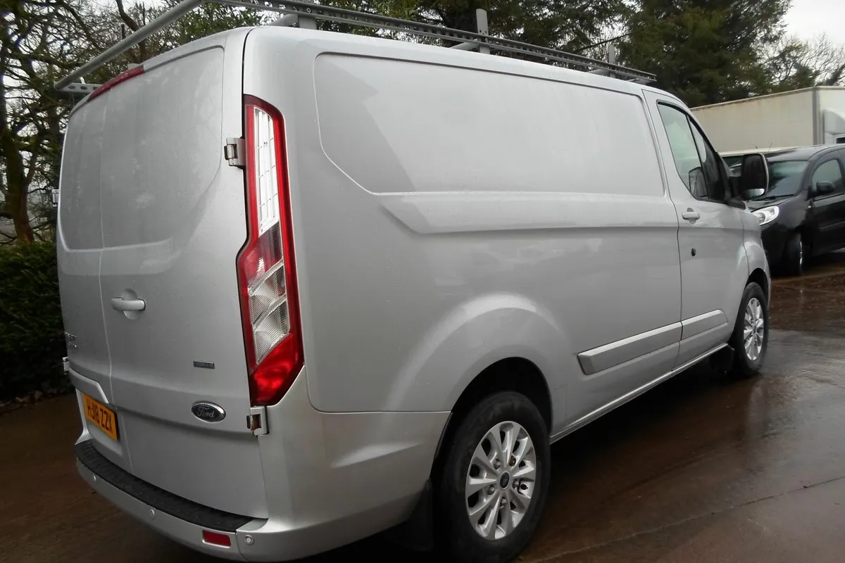 Ford Transit Custom 2018 - Image 4