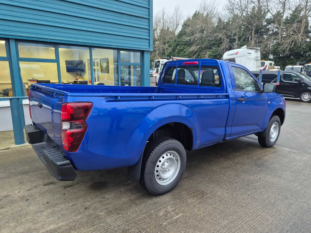 NEW ISUZU D-MAX SINGLE CAB - Image 4