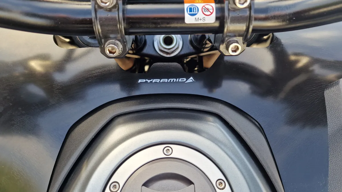 Africa Twin DCT *Low Mileage* @ Doyles Athlone - Image 4