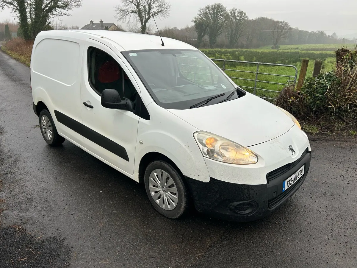 2013 (132) Peugeot Partner 1.6 Diesel 3 Seats - Image 1