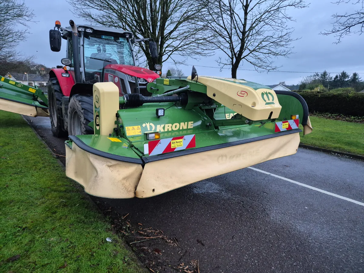 Krone front and back mowers - Image 2