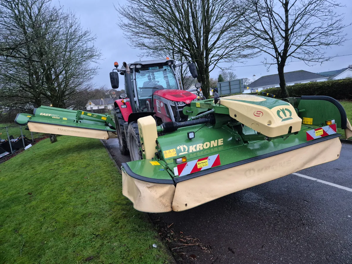 Krone front and back mowers - Image 1