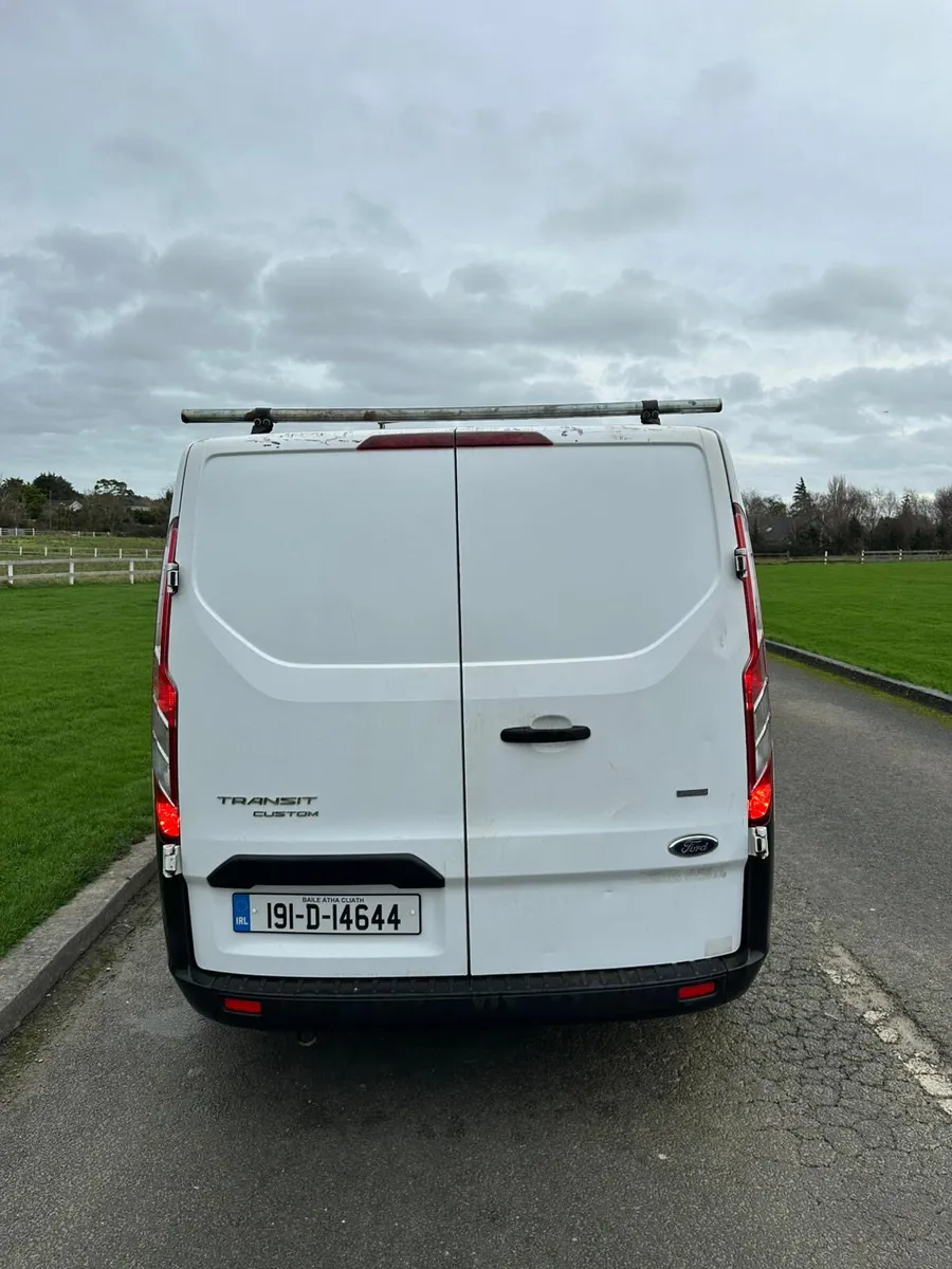 Ford Transit Custom 2019 Cvrt 3/26 - Image 3