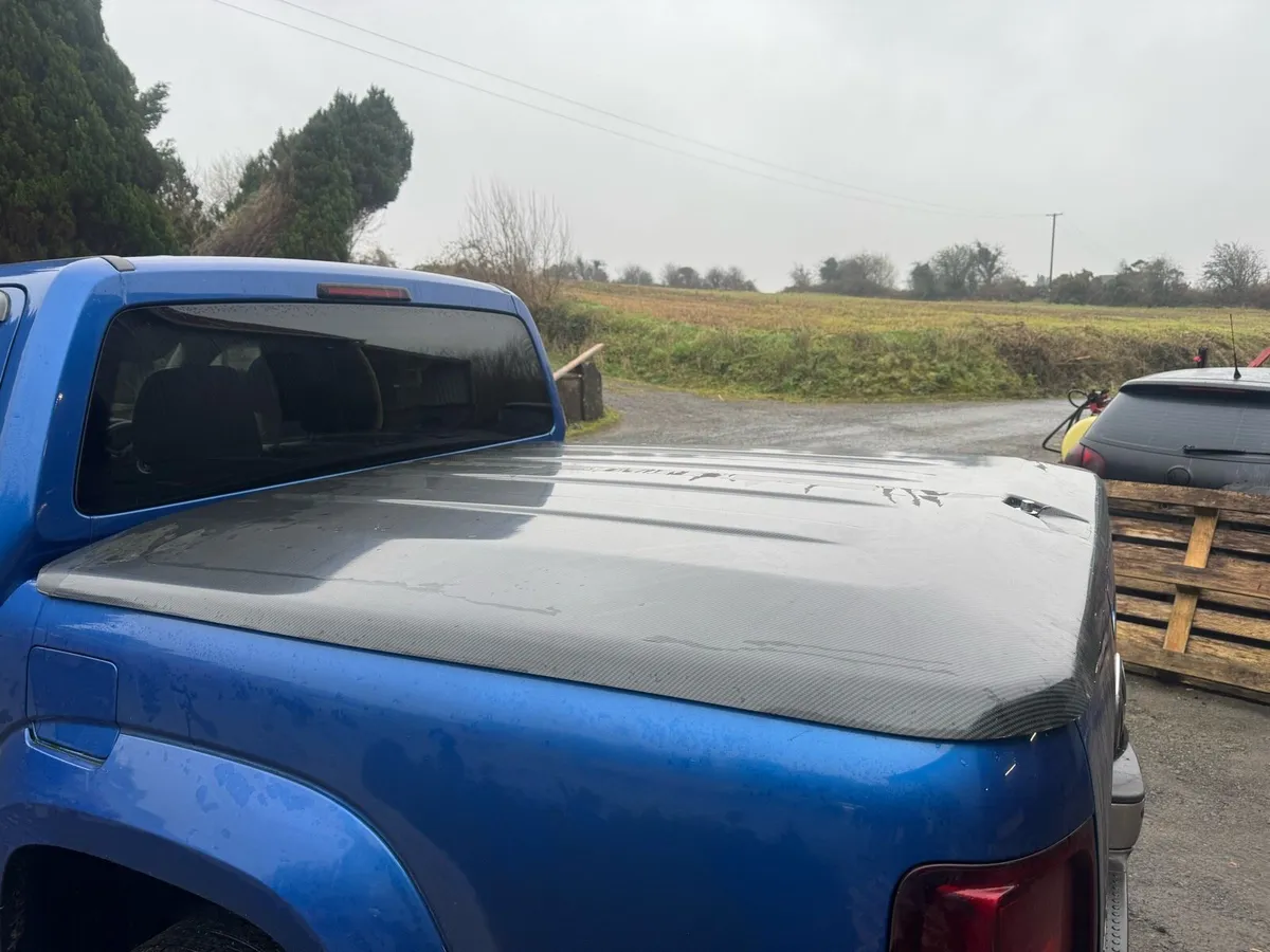 Amarok Rear lid cover - Image 3