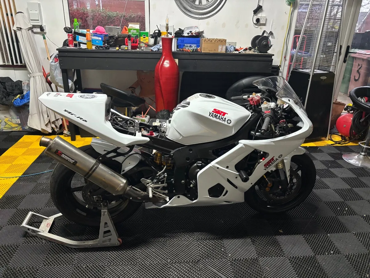 Yamaha R6 Track Bike - Image 3