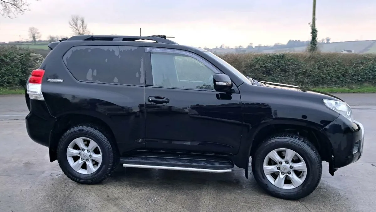 Toyota landcruiser swb auto - Image 3