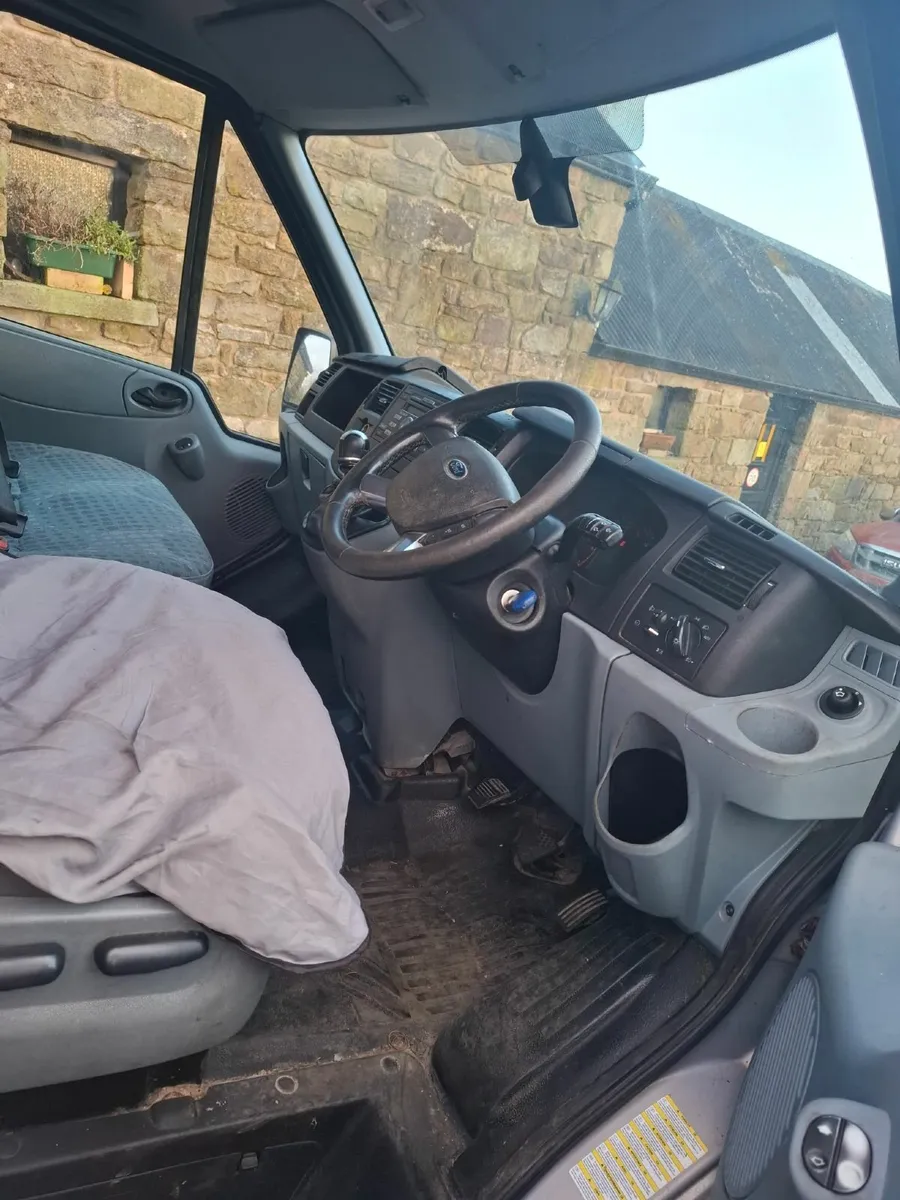 Ford Transit 2012 - Image 2