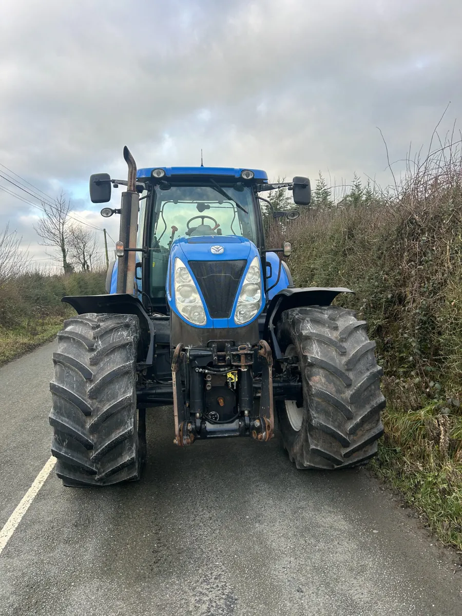 New Holland T7030 For Sale. - Image 2