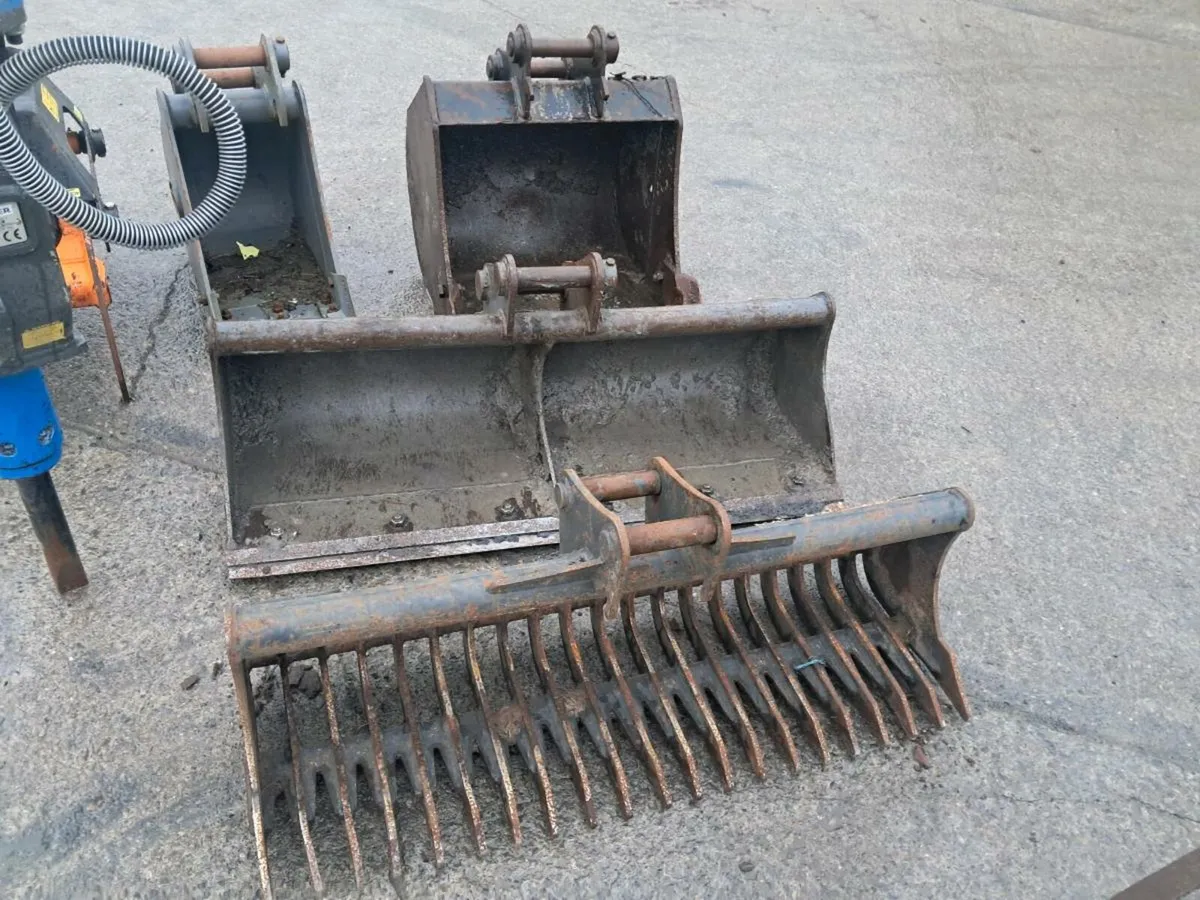 2024 XCMG XE27E  Bundle Deal - Image 4