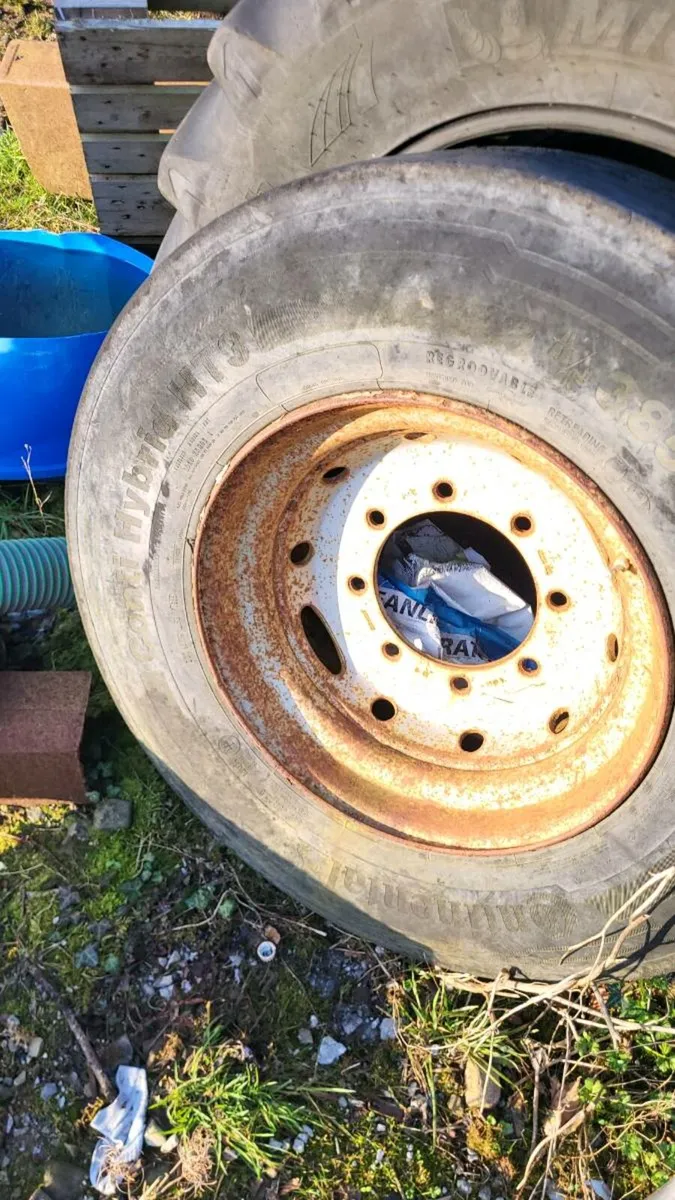 Trailer wheels 22.6 - Image 2