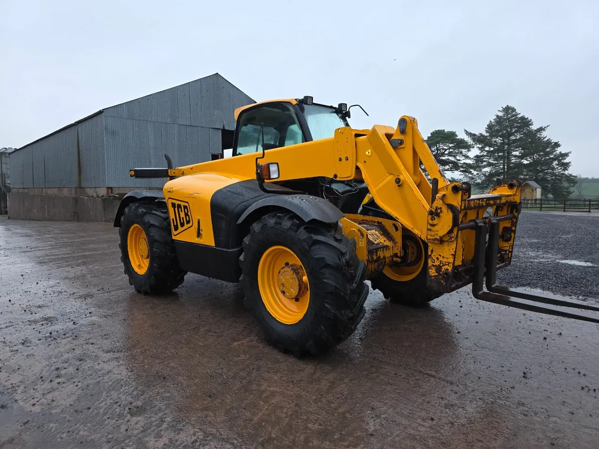 JCB 535 60 2007 - Image 3