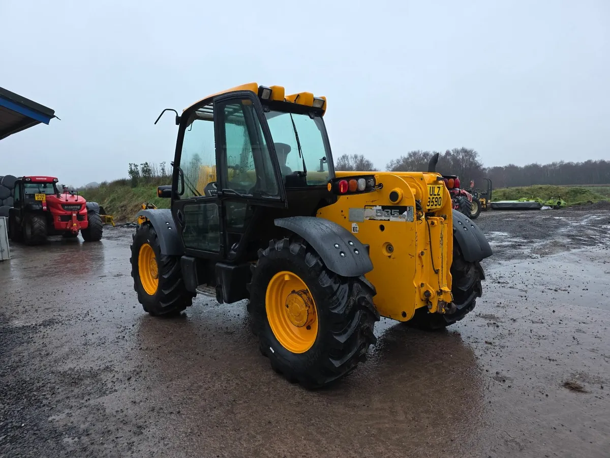 JCB 535 60 2007 - Image 4
