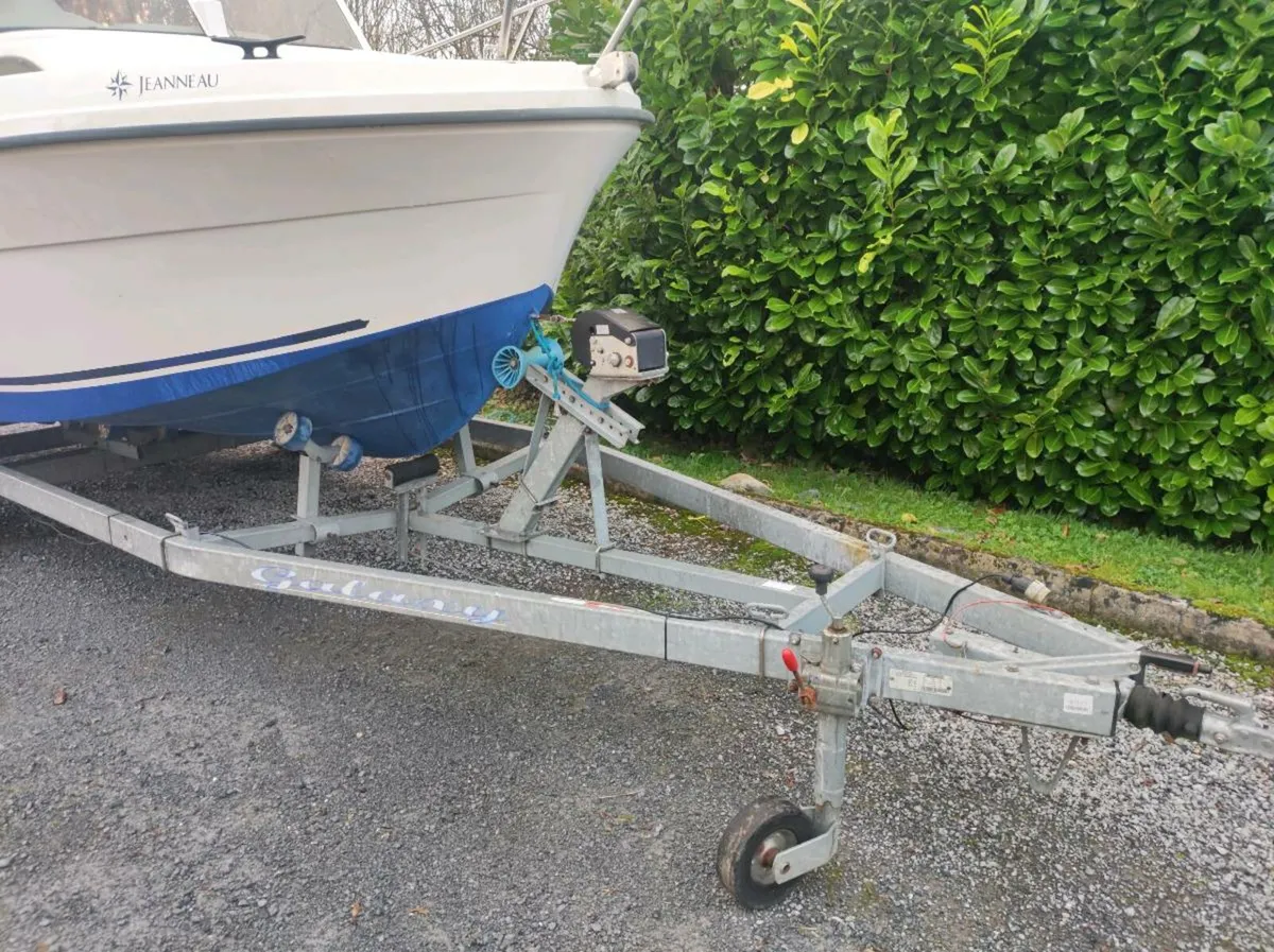 Merry fisher - Image 3