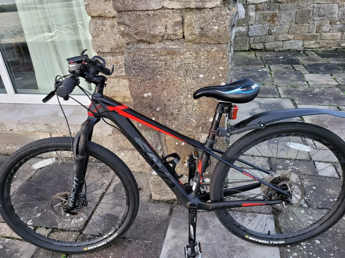 SAVA Carbon Fiber Road Bike 🚲 - Image 1