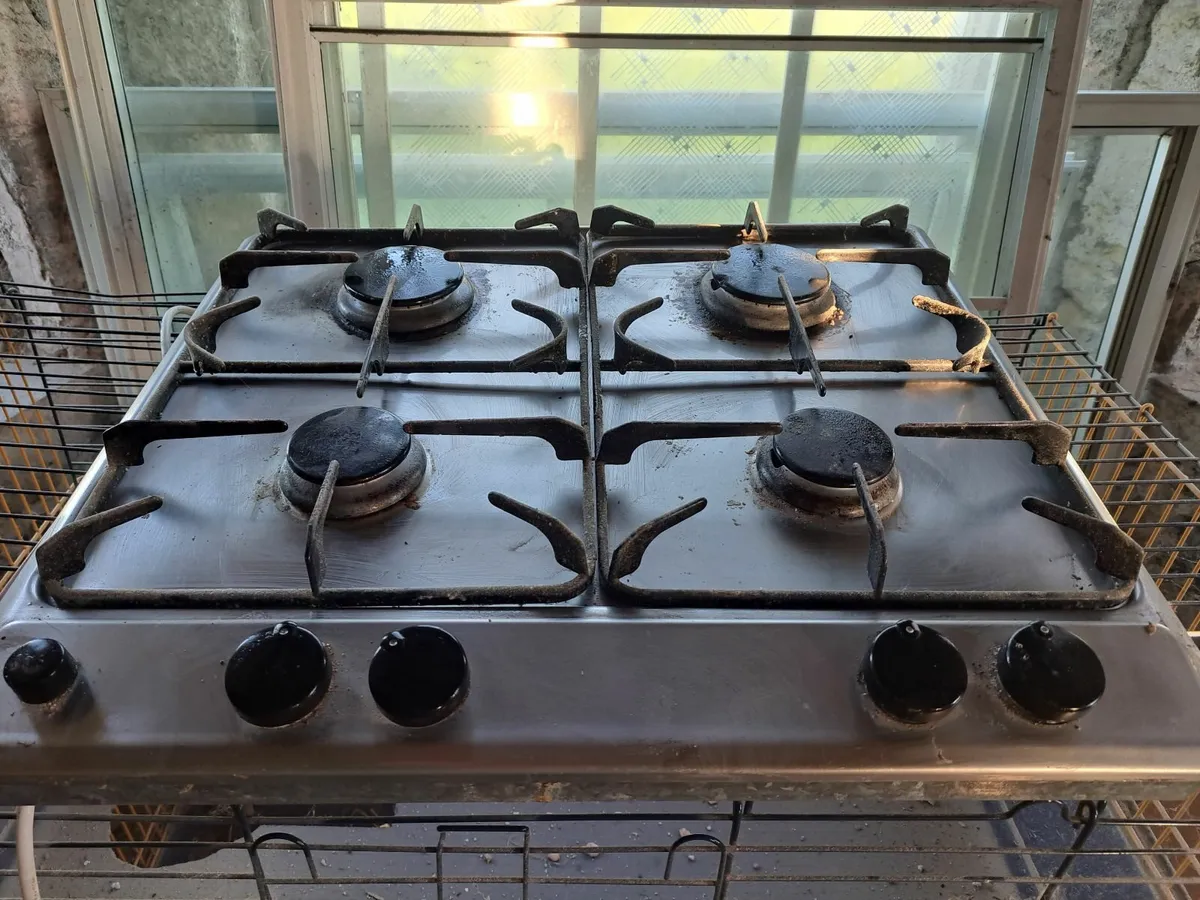 Gas hob